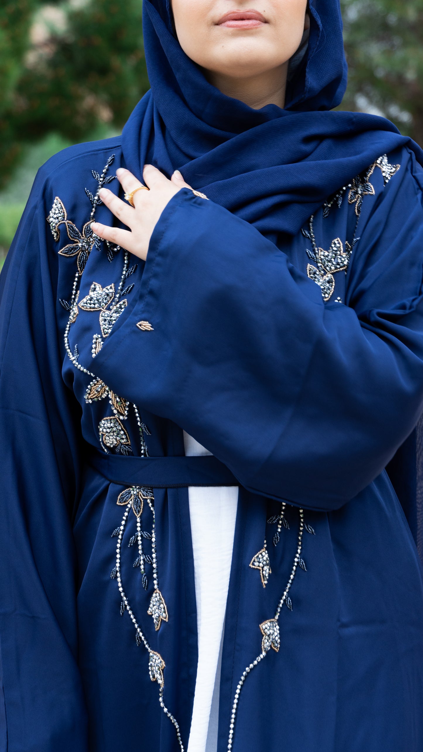 Abaya Azraq Al-Ward