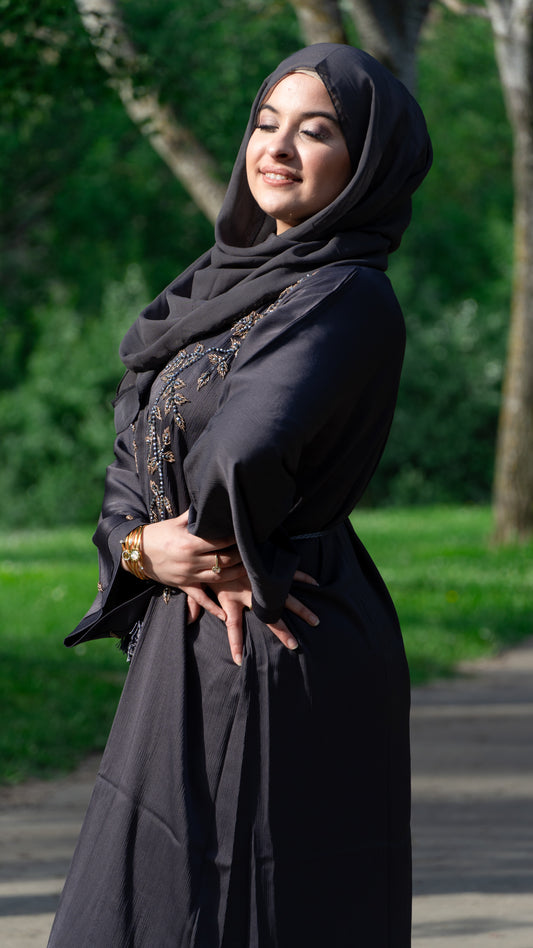 Abaya Zahra