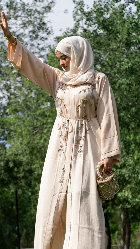 Abaya Arusat Al-bahr